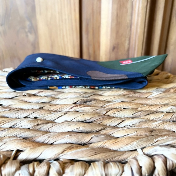 Vicky Davis 100% Silk Par 3 Golf Scene Golf Ball Tie - Picture 4 of 15